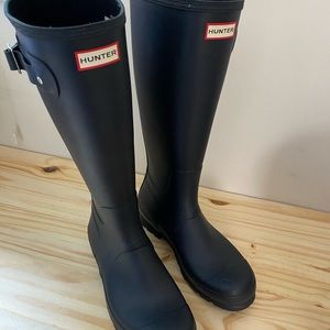 Hunter rain boots